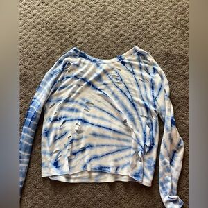 Cute Tie Dye Blue and White Thin Long Sleeve Top!